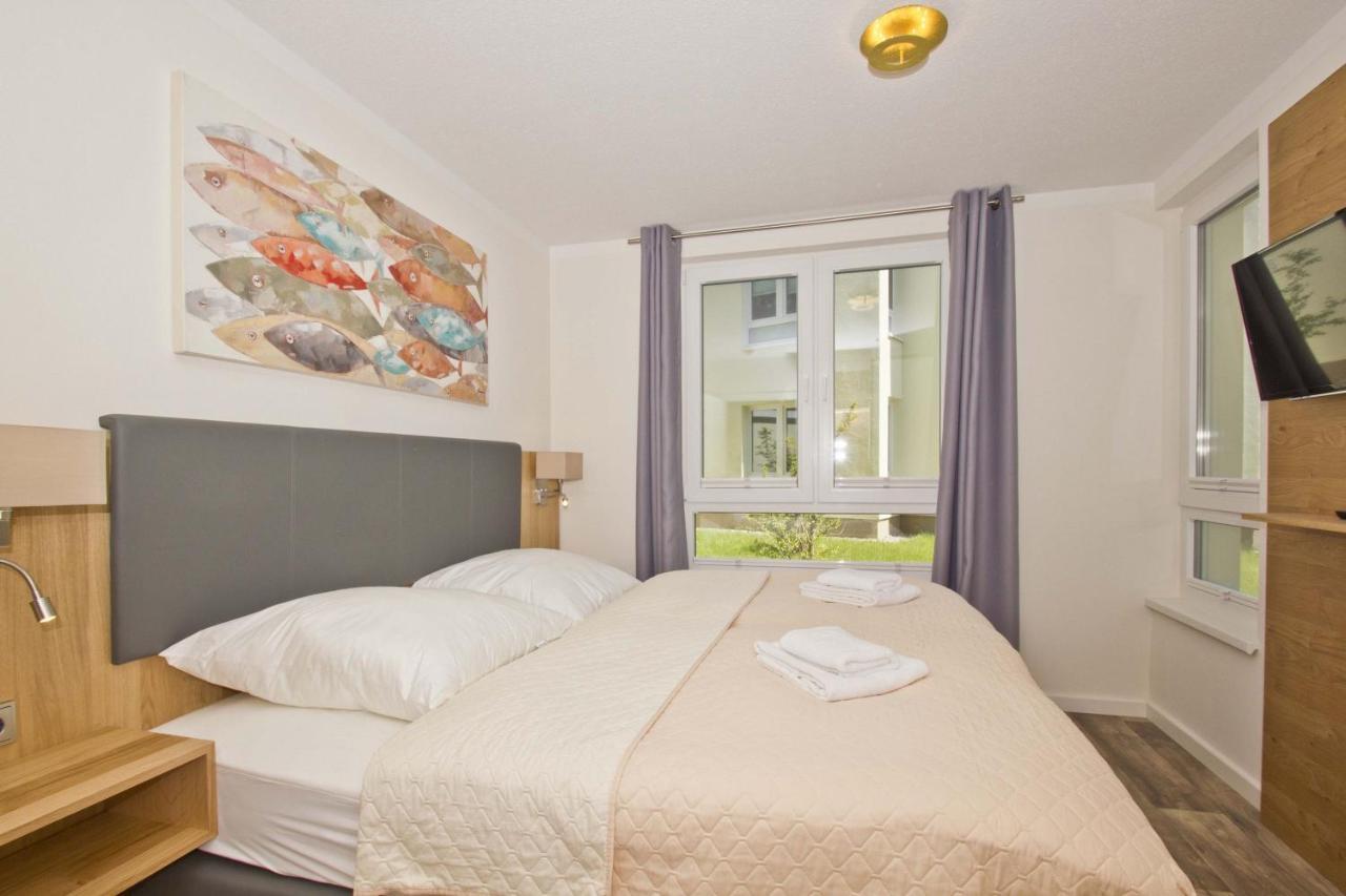 Mit Meerblick Und Terrasse, Gratis Nutzung Vom Ahoi Erlebnisbad Und Sauna In Sellin - Meeresblick Fewo 68 Goehren  Ngoại thất bức ảnh